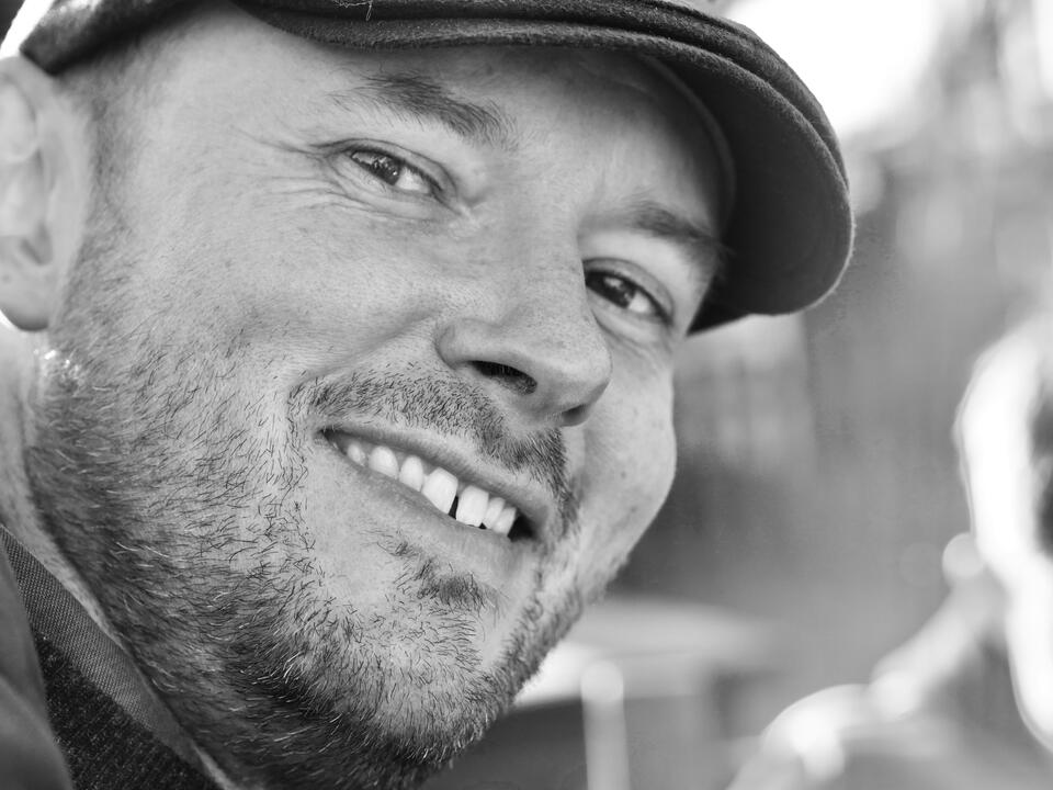 A headshot of ROb Martindill, video content partner, videographer and creative director in Edinburgh